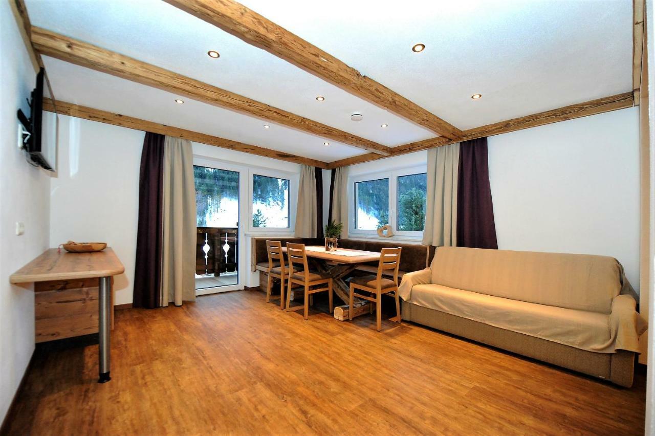 Appartement Berghof ザールバッハ・ヒンターグレム エクステリア 写真